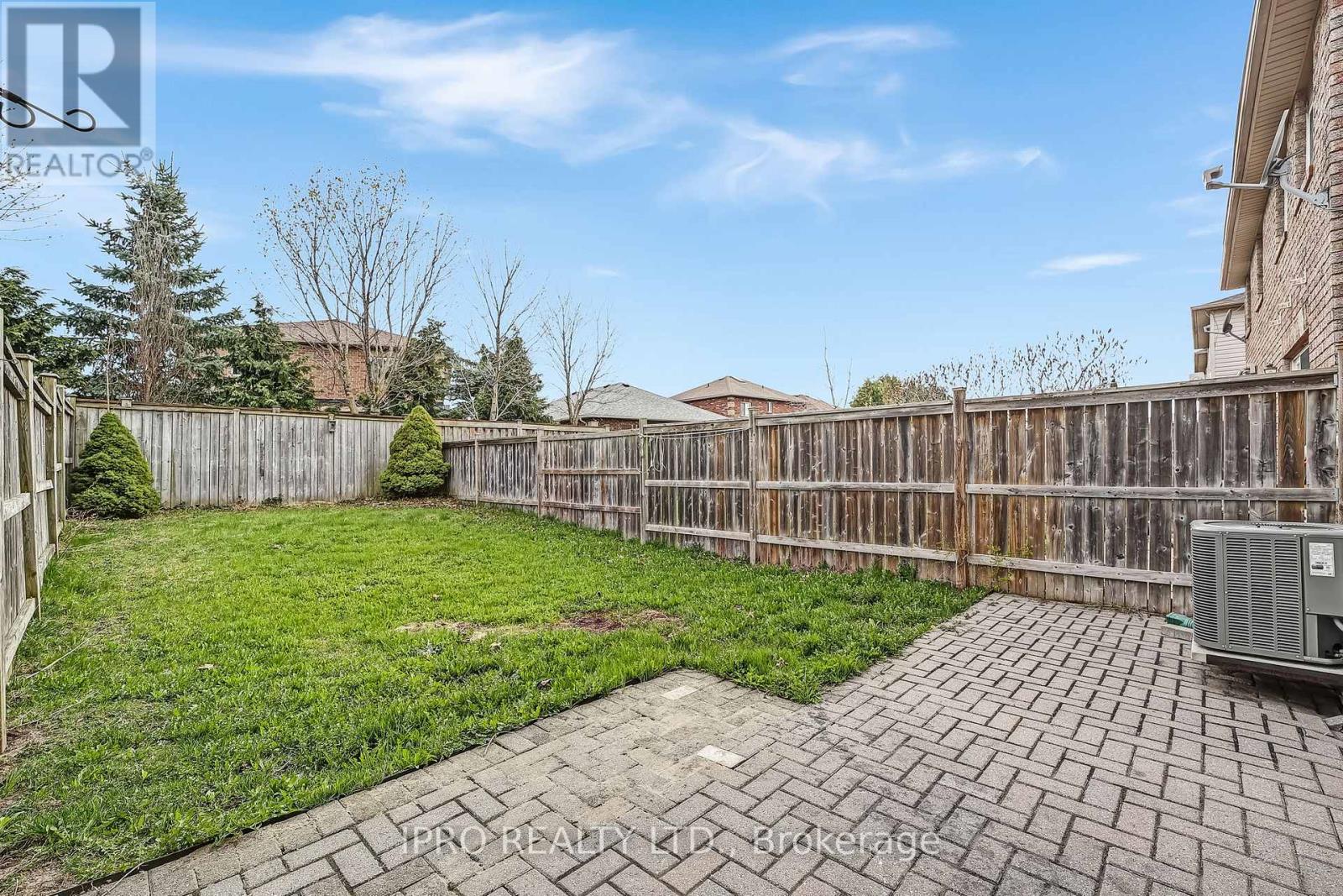 313 Dunsmore Lane, Barrie, Ontario  L4M 7A8 - Photo 23 - S12169471
