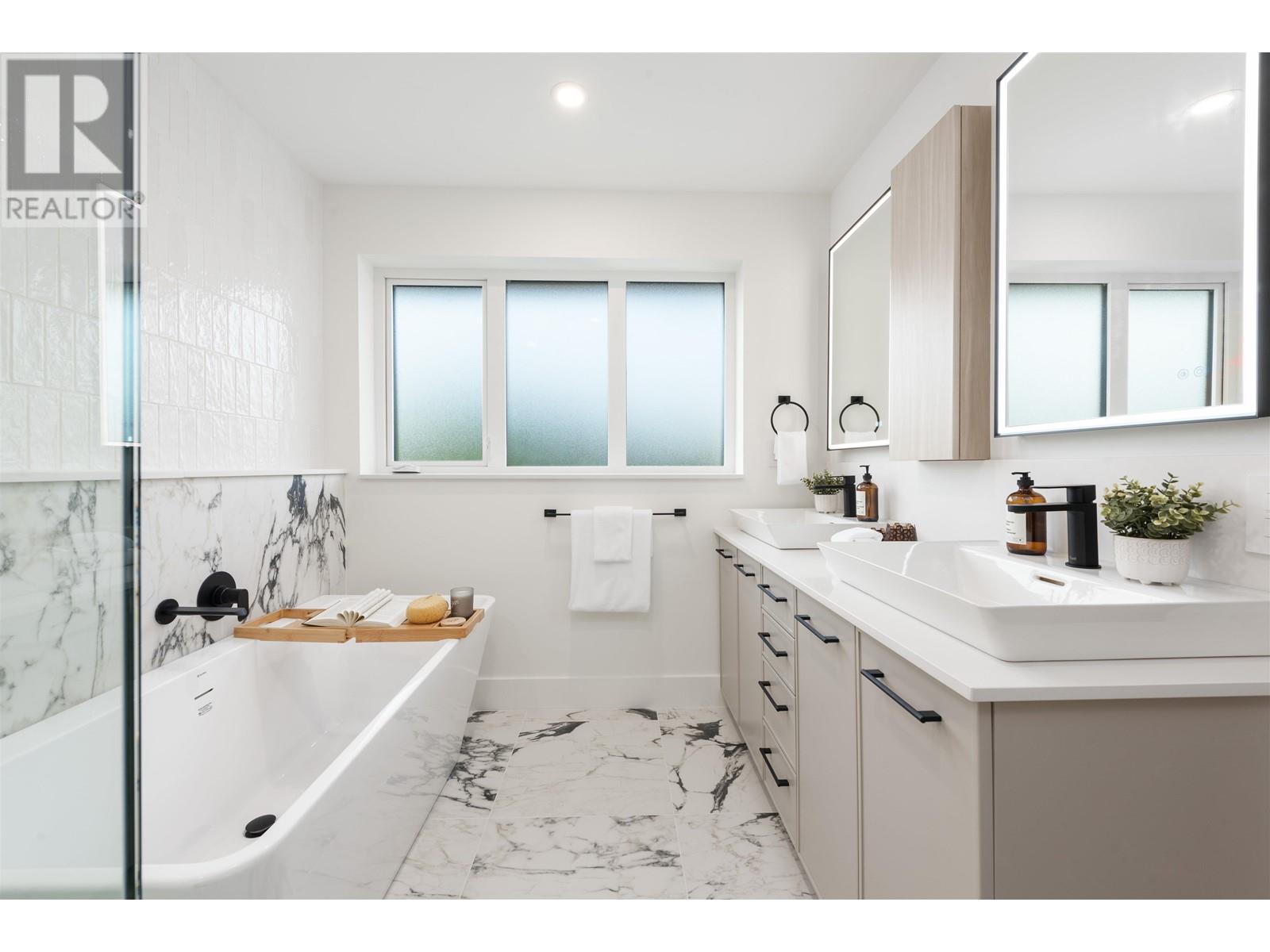 1493 W 52nd Avenue, Vancouver, British Columbia  V6P 1H6 - Photo 18 - R2999255