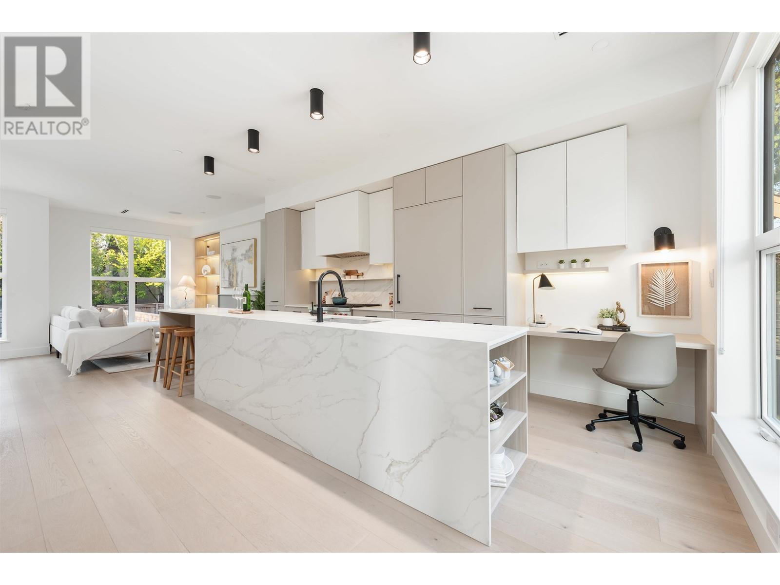 1493 W 52nd Avenue, Vancouver, British Columbia  V6P 1H6 - Photo 2 - R2999255