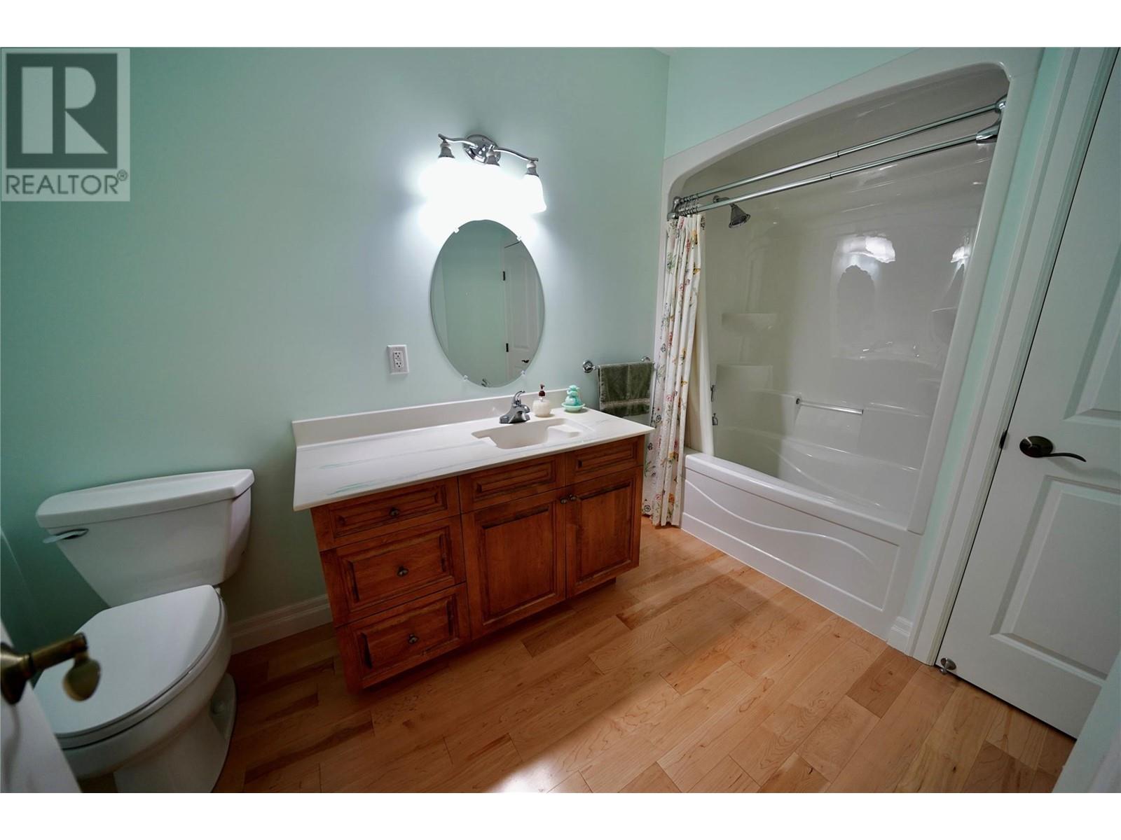 924 Queens Road, Balfour, British Columbia  V0G 1C0 - Photo 77 - 10349082