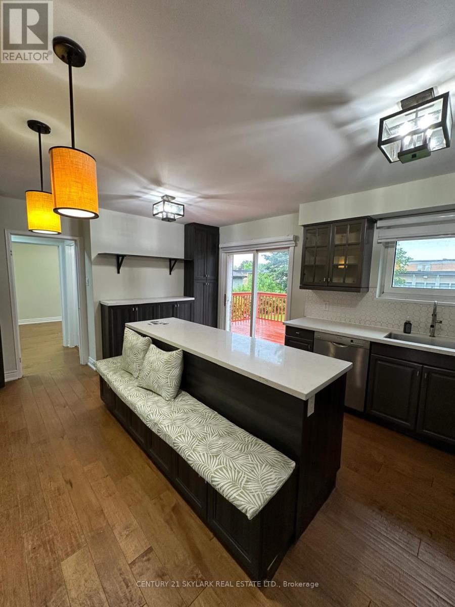 3331 Etude Drive, Mississauga, Ontario  L4T 1T4 - Photo 19 - W12170102