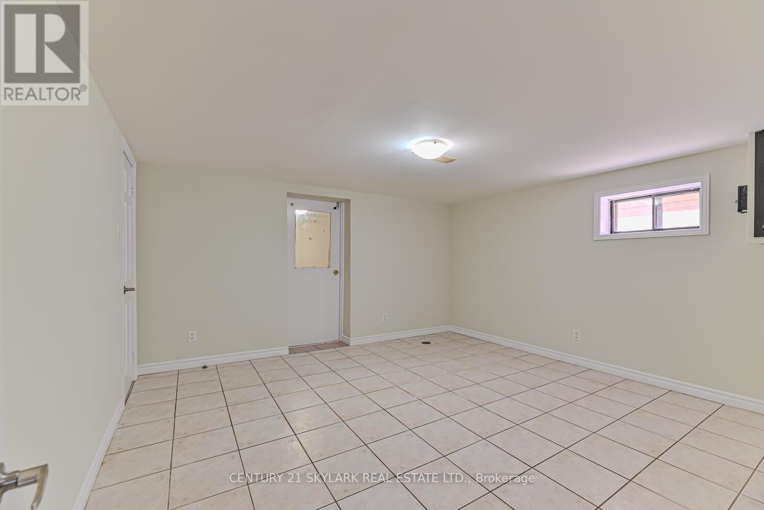 3331 Etude Drive, Mississauga, Ontario  L4T 1T4 - Photo 35 - W12170102