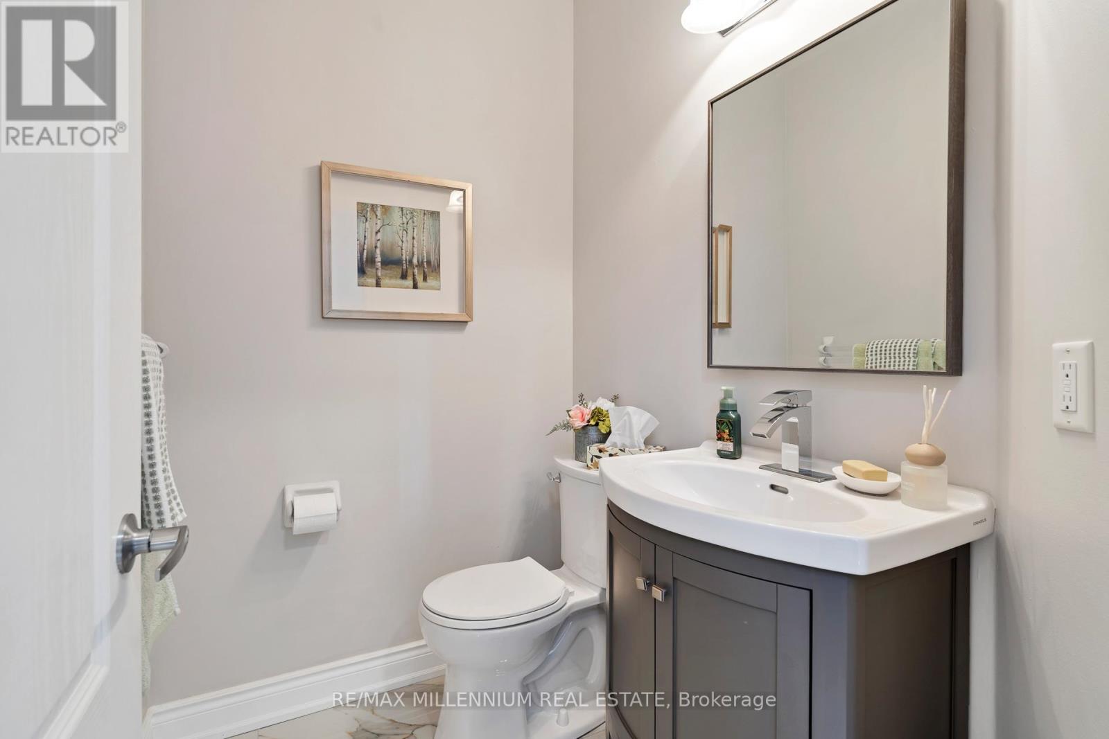 13 Belleville Drive, Brampton, Ontario  L6P 1V7 - Photo 27 - W12170145