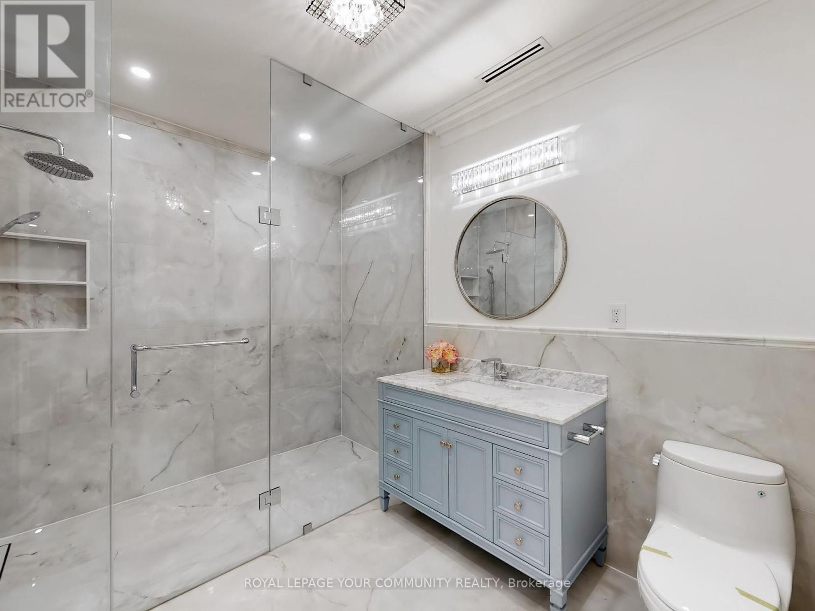 1257 Lakeshore Road W, Oakville, Ontario  L6L 1E7 - Photo 21 - W12170220