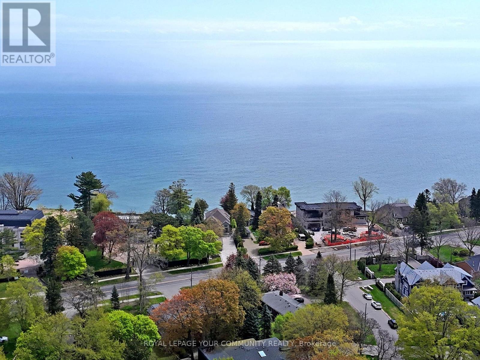 1257 Lakeshore Road W, Oakville, Ontario  L6L 1E7 - Photo 39 - W12170220