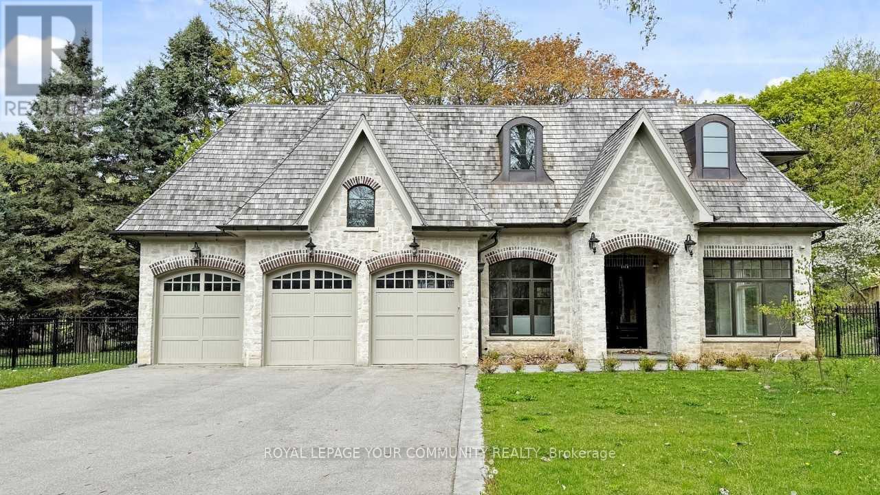 1257 Lakeshore Road W, Oakville, Ontario  L6L 1E7 - Photo 1 - W12170223