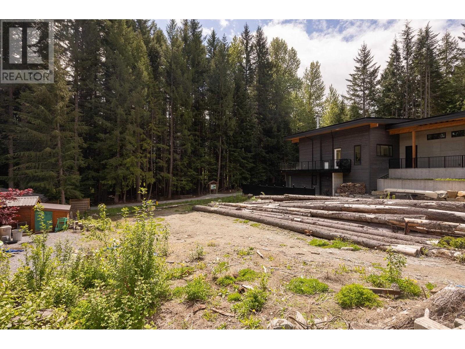 8354 Rainbow Drive, Whistler, British Columbia  V8E 0G1 - Photo 12 - R3006512