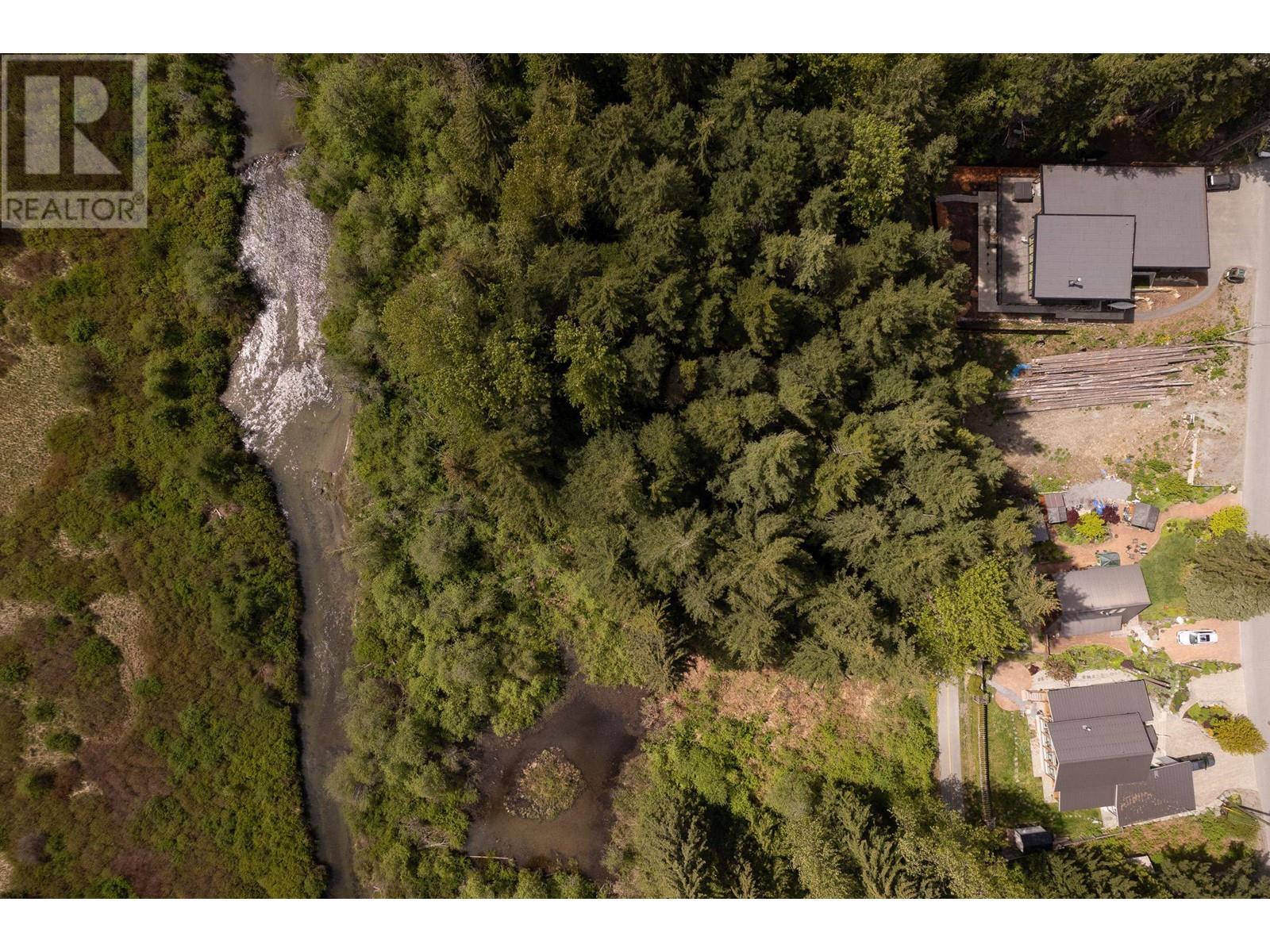 8354 Rainbow Drive, Whistler, British Columbia  V8E 0G1 - Photo 4 - R3006512