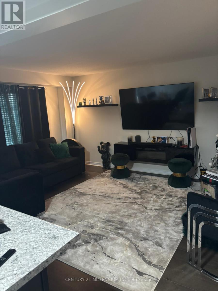 7738 Shaw Street, Niagara Falls, Ontario  L2G 0H2 - Photo 5 - X12170174