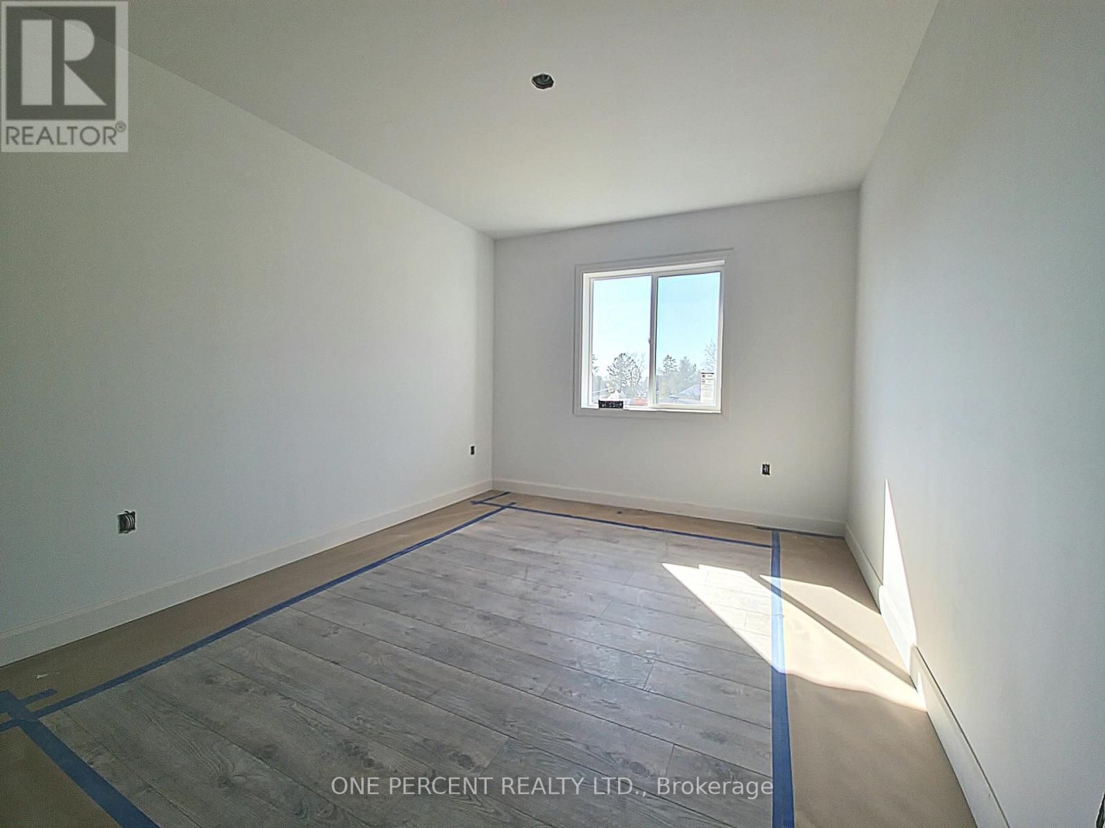 53 Lakeview Avenue, Kingston, Ontario  K7M 3T4 - Photo 11 - X12170215