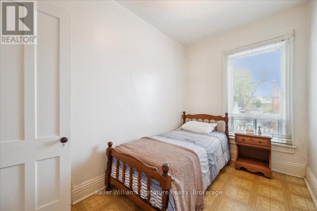 310 Catharine Street N, Hamilton, Ontario  L8L 4S9 - Photo 22 - X12170261