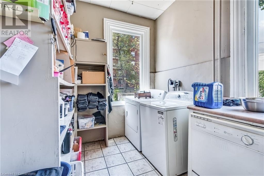 393 King Street W, Hamilton, Ontario  L8P 1B5 - Photo 35 - 40732399