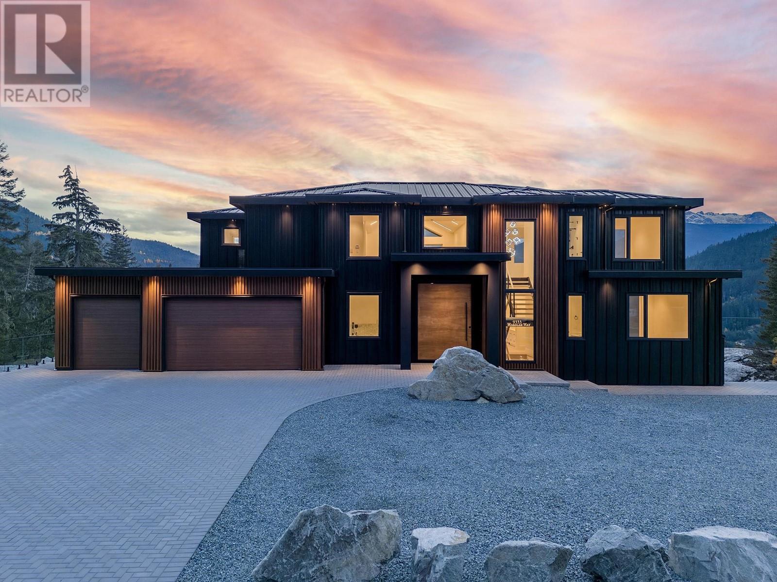 9333 Warbler Way, Whistler, British Columbia  V8E 1M1 - Photo 1 - R3006508