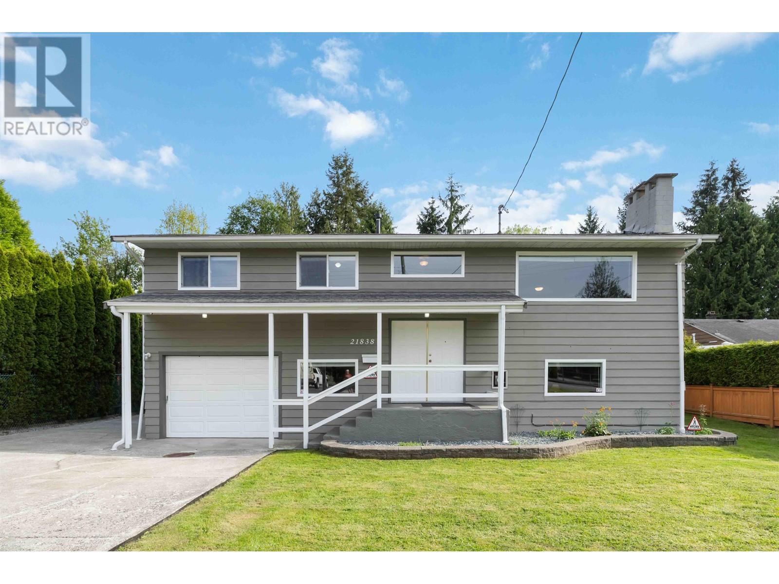 21838 Mountainview Crescent, Maple Ridge, British Columbia  V2X 3V3 - Photo 2 - R3006546