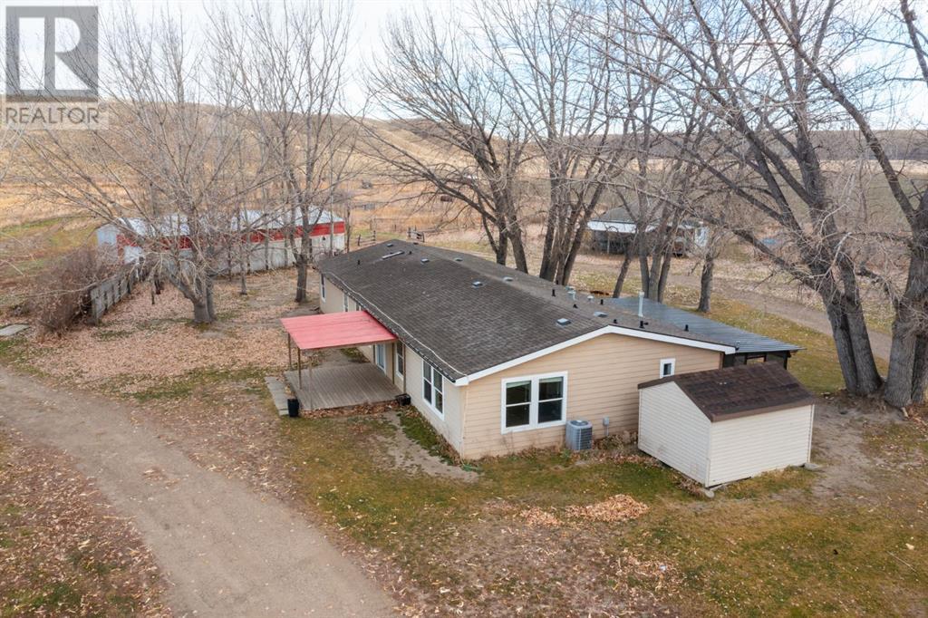 112001b Hays Road E, Rural Taber, Alberta  T0K 0Z0 - Photo 2 - A2191543