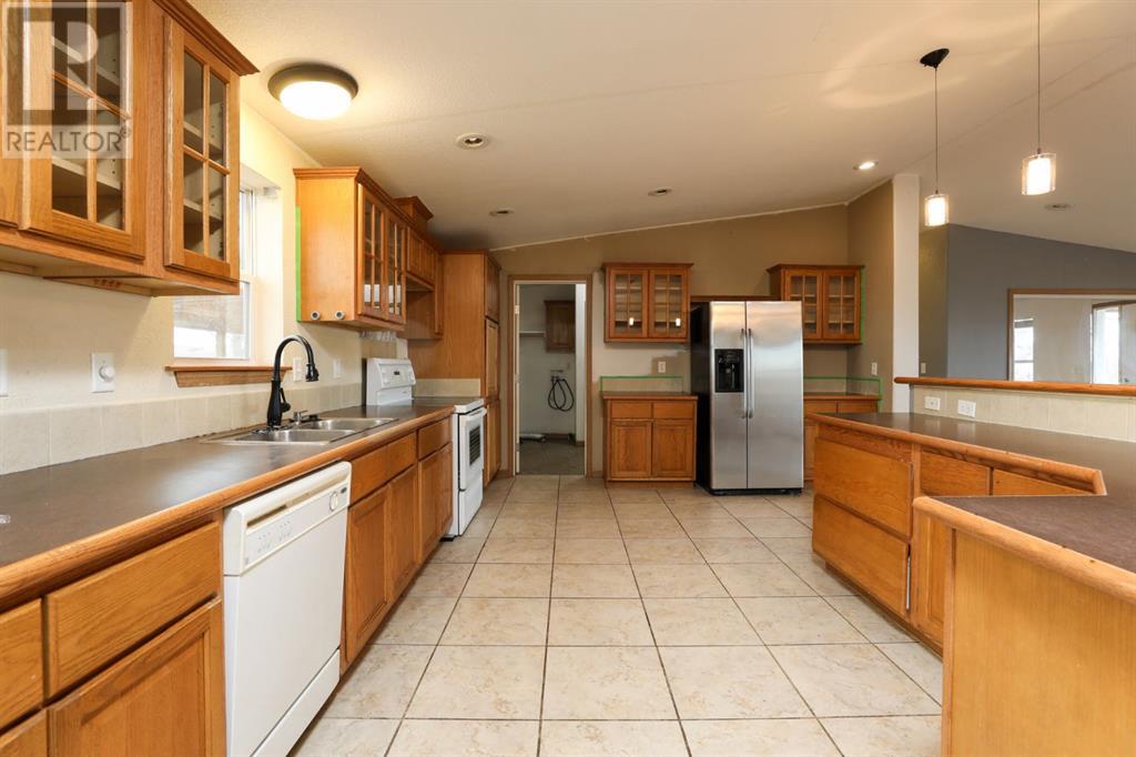 112001b Hays Road E, Rural Taber, Alberta  T0K 0Z0 - Photo 37 - A2191543