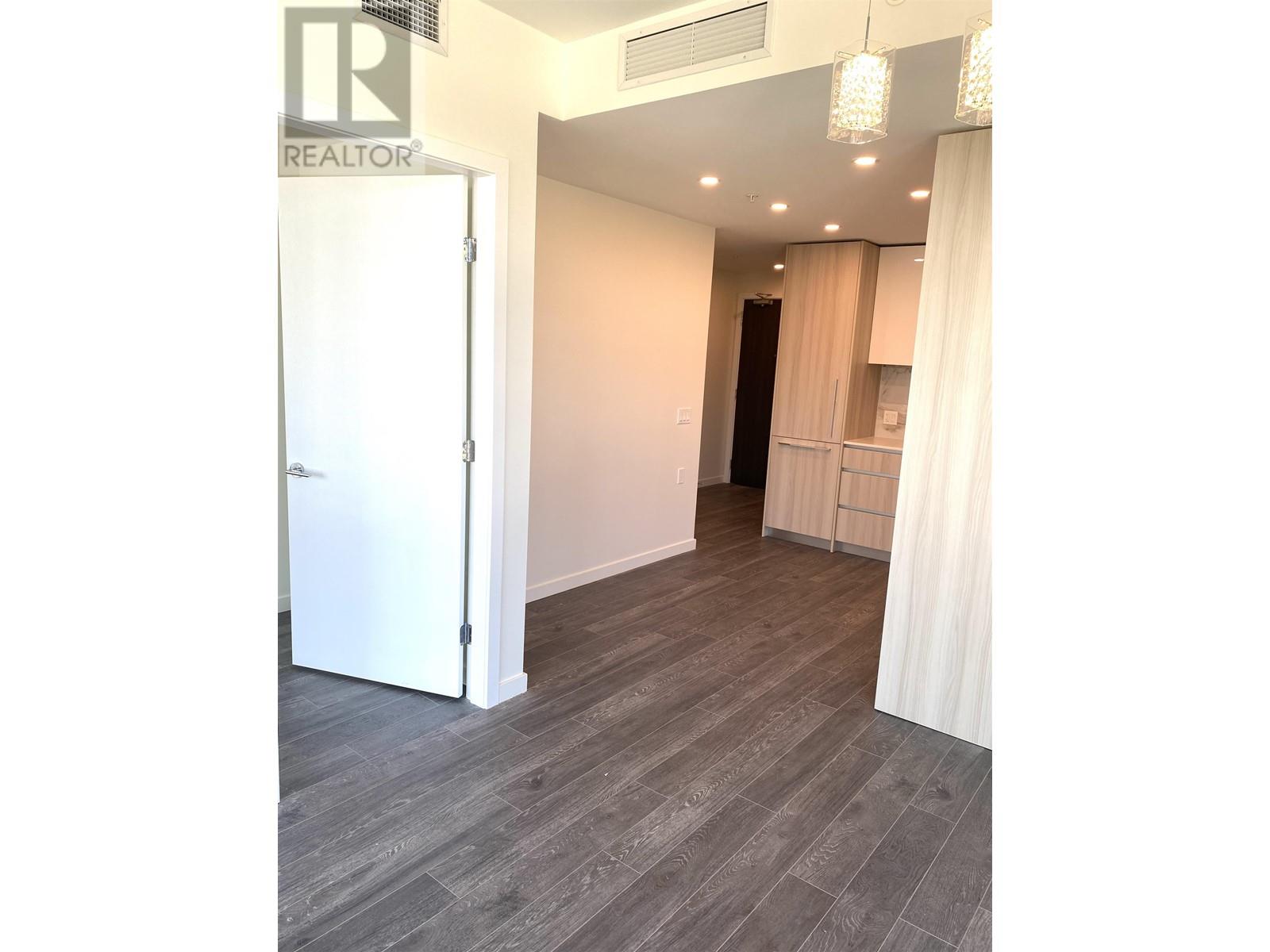 502 5333 Goring Street, Burnaby, British Columbia  V5B 0B6 - Photo 9 - R3006092
