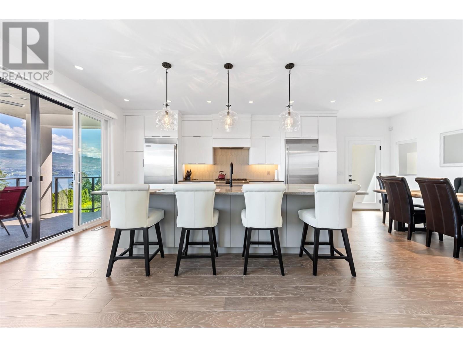 2672 Lakeridge Road, West Kelowna, British Columbia  V1Z 1Y2 - Photo 10 - 10347998