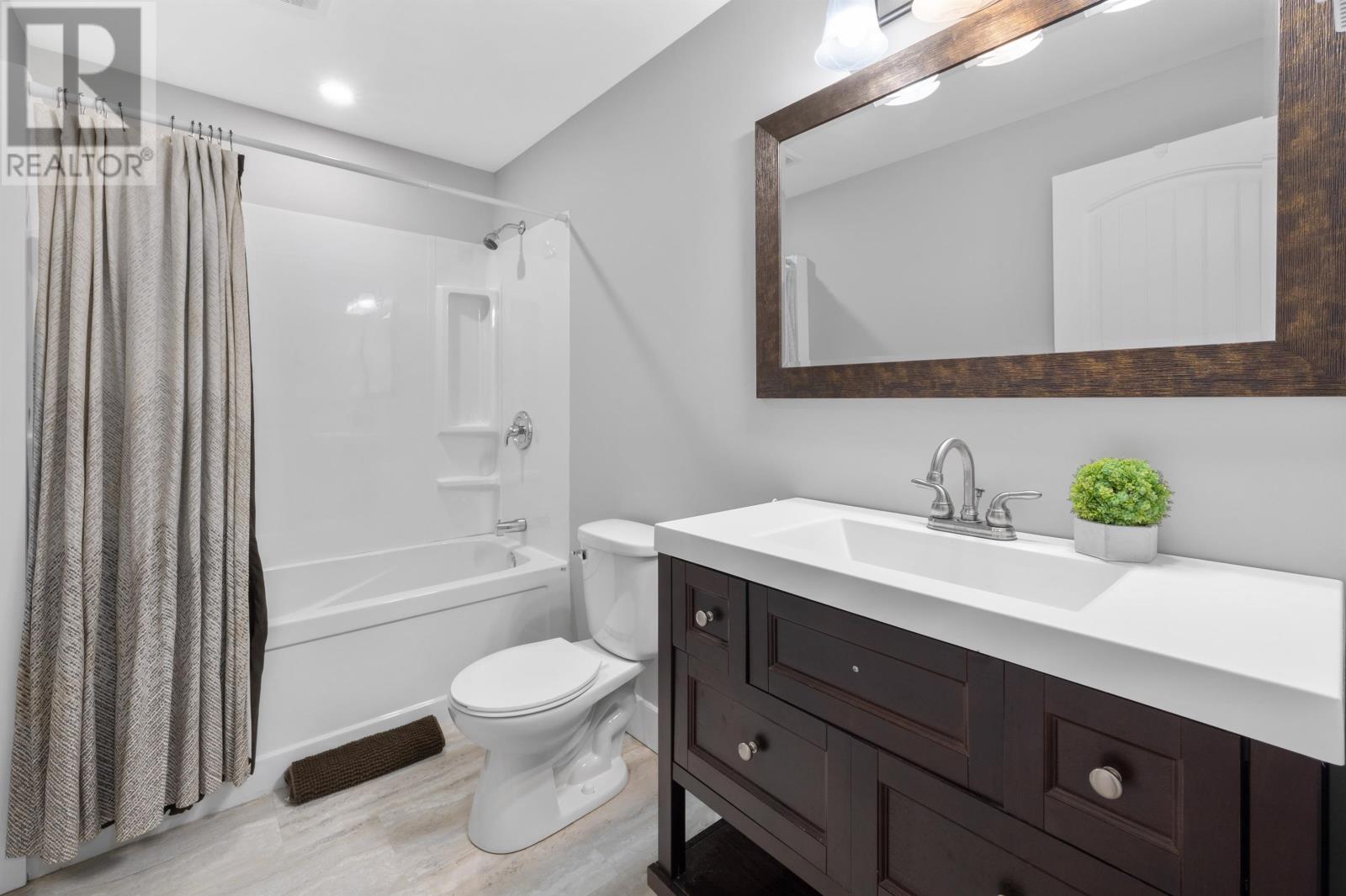 90 Essex, Charlottetown, Prince Edward Island  B1E 0G8 - Photo 33 - 202512147