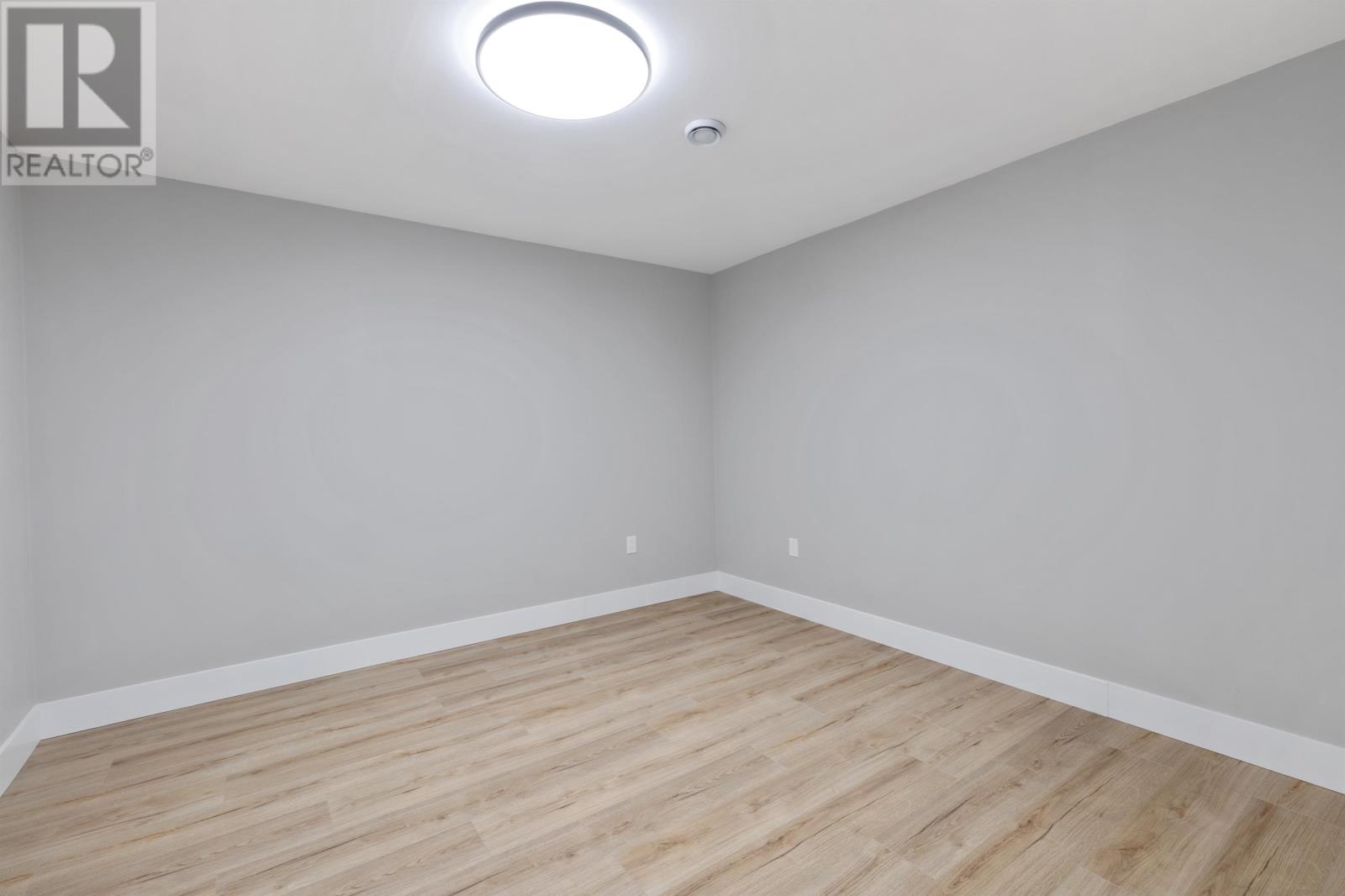 90 Essex, Charlottetown, Prince Edward Island  B1E 0G8 - Photo 35 - 202512147