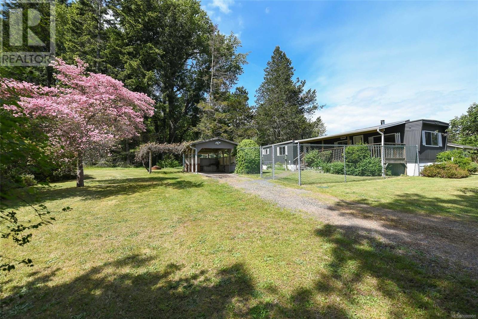 7439 Yake Rd, Fanny Bay, British Columbia  V0R 1W0 - Photo 3 - 1000991