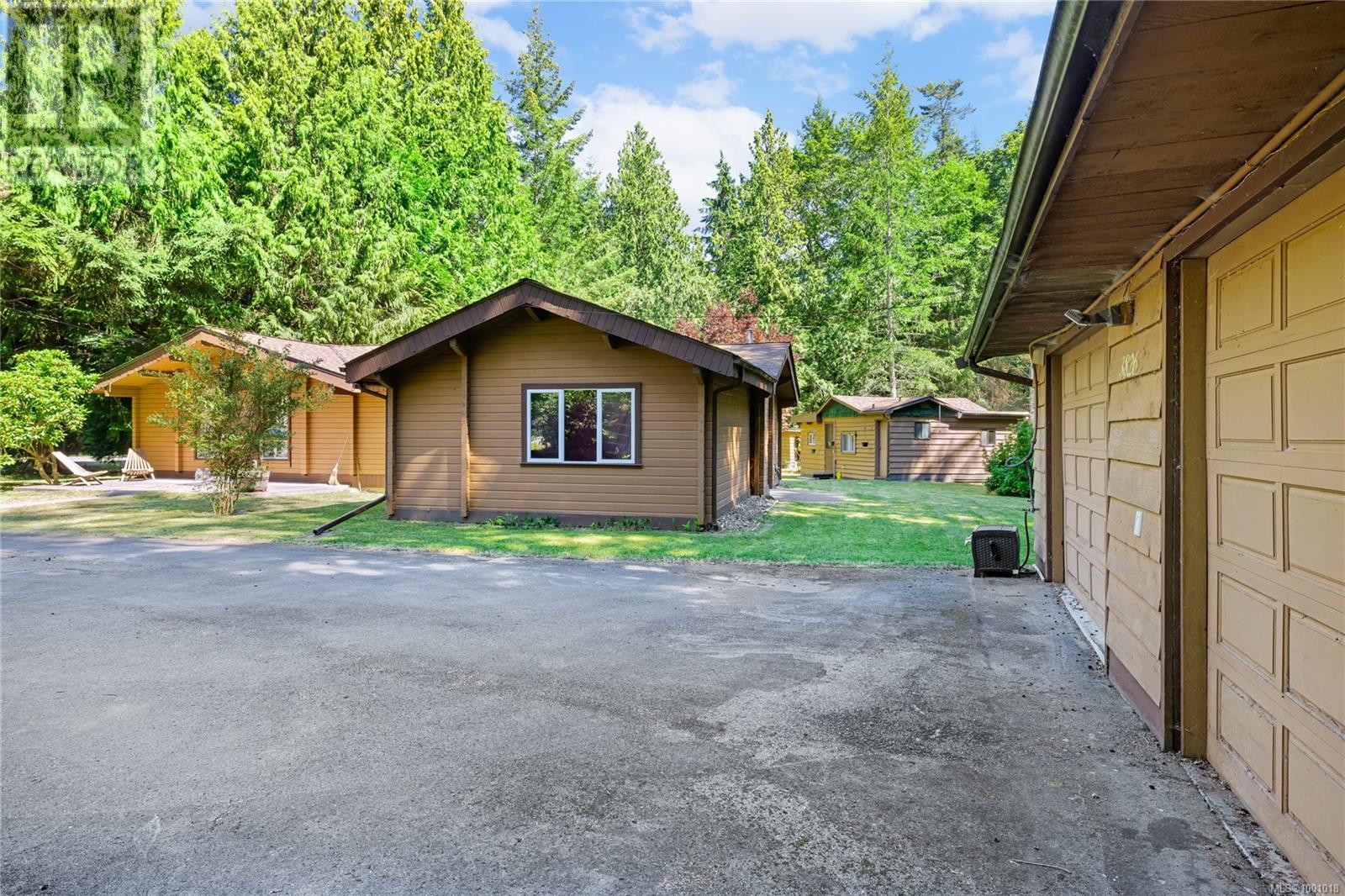 3826 Charlton Dr, Qualicum Beach, British Columbia  V9K 1Z3 - Photo 23 - 1001018