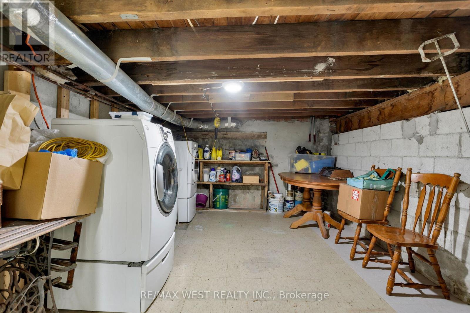 53 Wyndham Street, Toronto, Ontario  M6K 2R9 - Photo 37 - C12170279