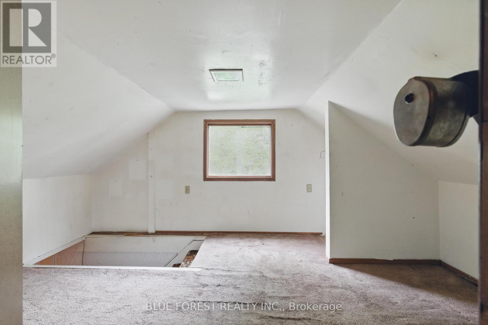 784 Adelaide Street N, London East, Ontario  N5Y 2L9 - Photo 17 - X12170183