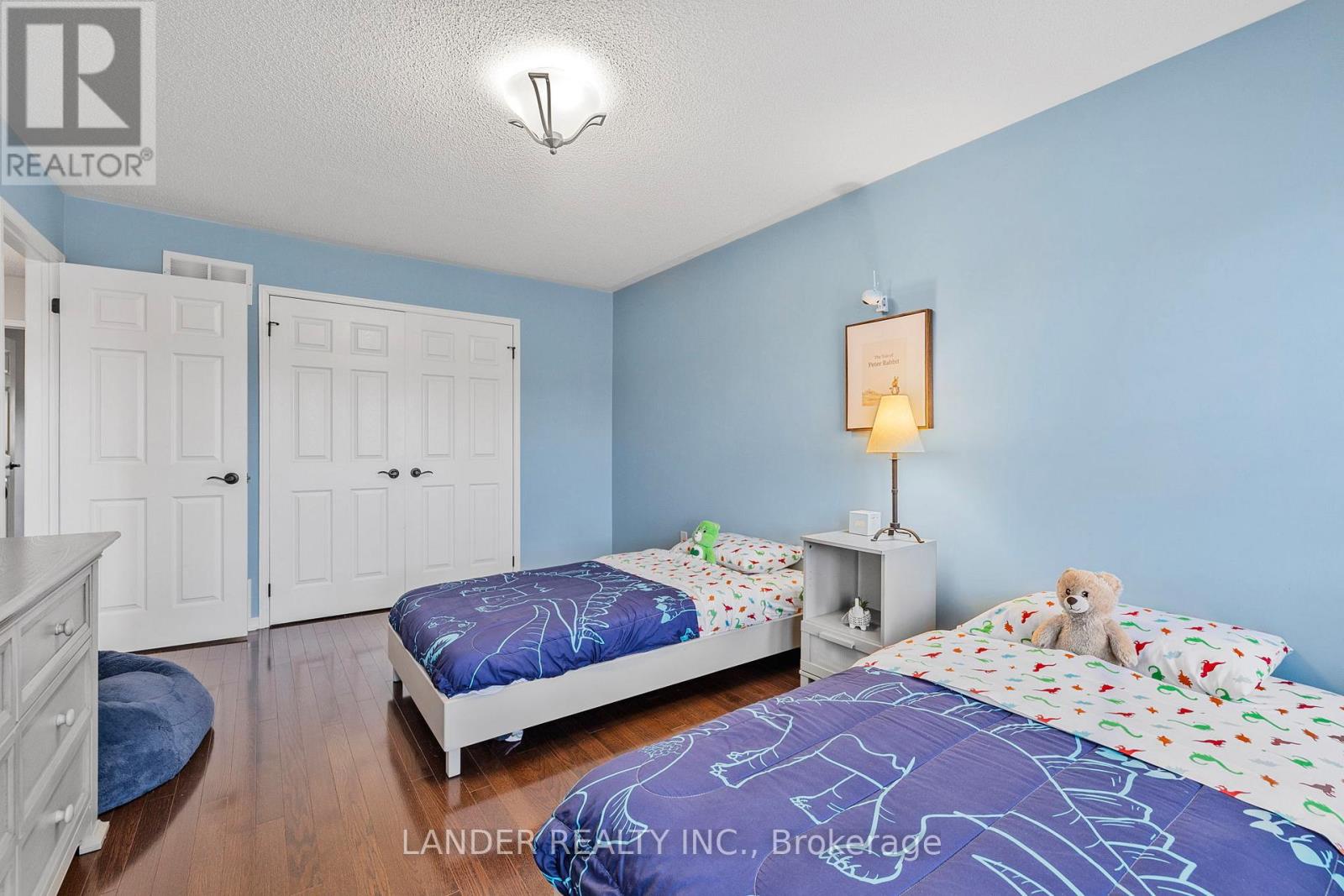 382 Rannie Road, Newmarket, Ontario  L3X 2N3 - Photo 35 - N12170245