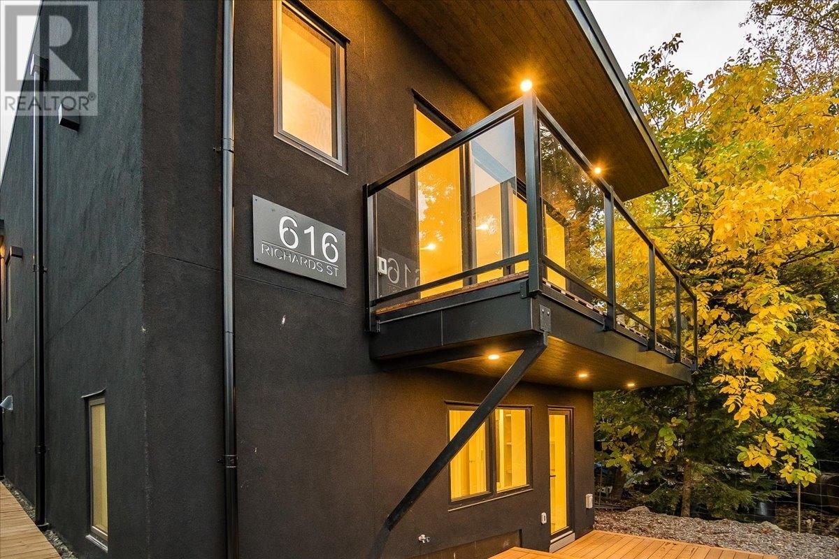 616 Richards Street Unit# A, Nelson, British Columbia  V1L 5K5 - Photo 4 - 2480093