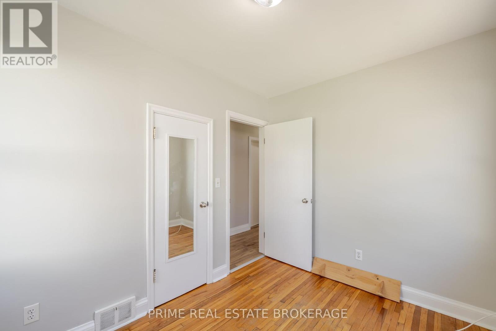 120 Linwood Street, London East (East C), Ontario  N5Y 1W4 - Photo 13 - X12170319