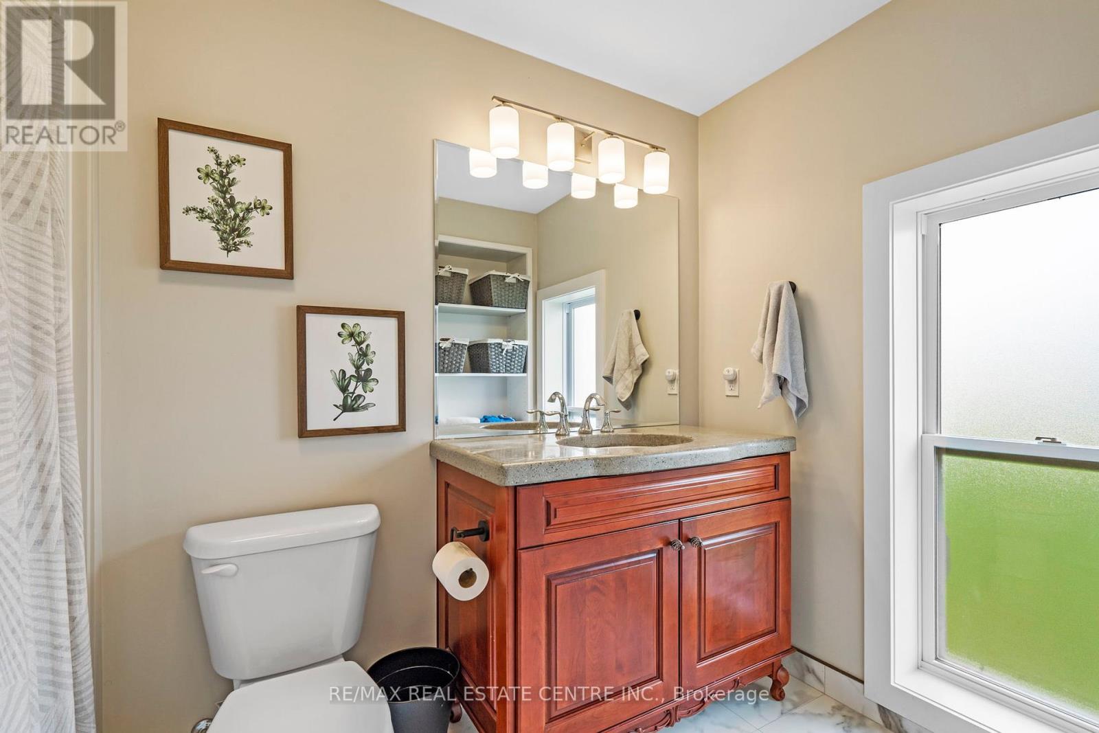 21575 Heritage Road, Thames Centre, Ontario  N0M 2P0 - Photo 33 - X12170418