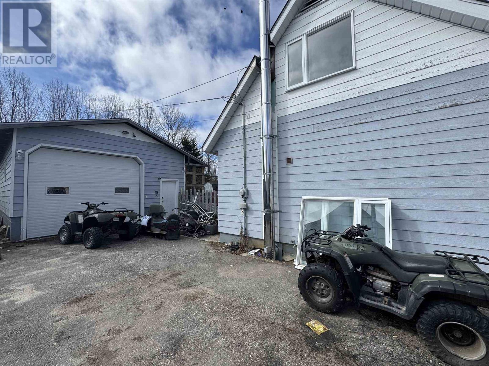 18 Redwing Ave, Manitouwadge, Ontario  P0T 2C0 - Photo 2 - TB250681