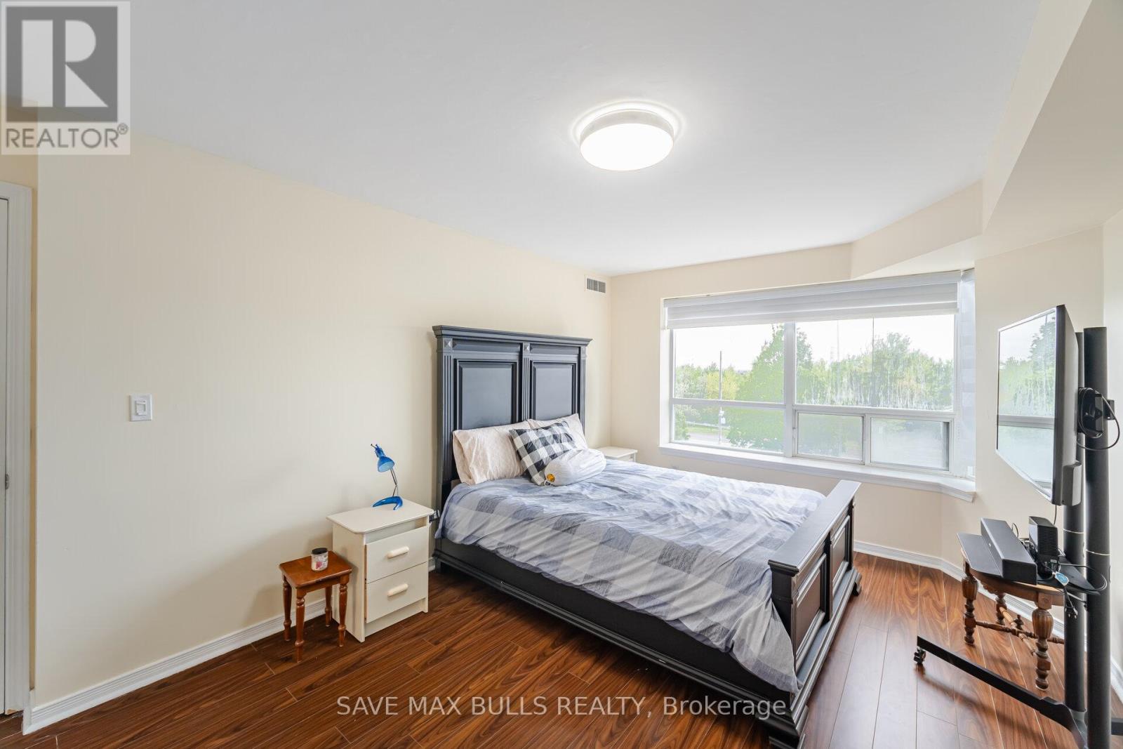 303 - 300 Ray Lawson Boulevard, Brampton, Ontario  L6Y 5H5 - Photo 14 - W12170254
