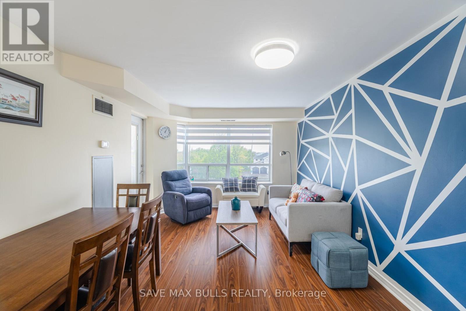 303 - 300 Ray Lawson Boulevard, Brampton, Ontario  L6Y 5H5 - Photo 8 - W12170254
