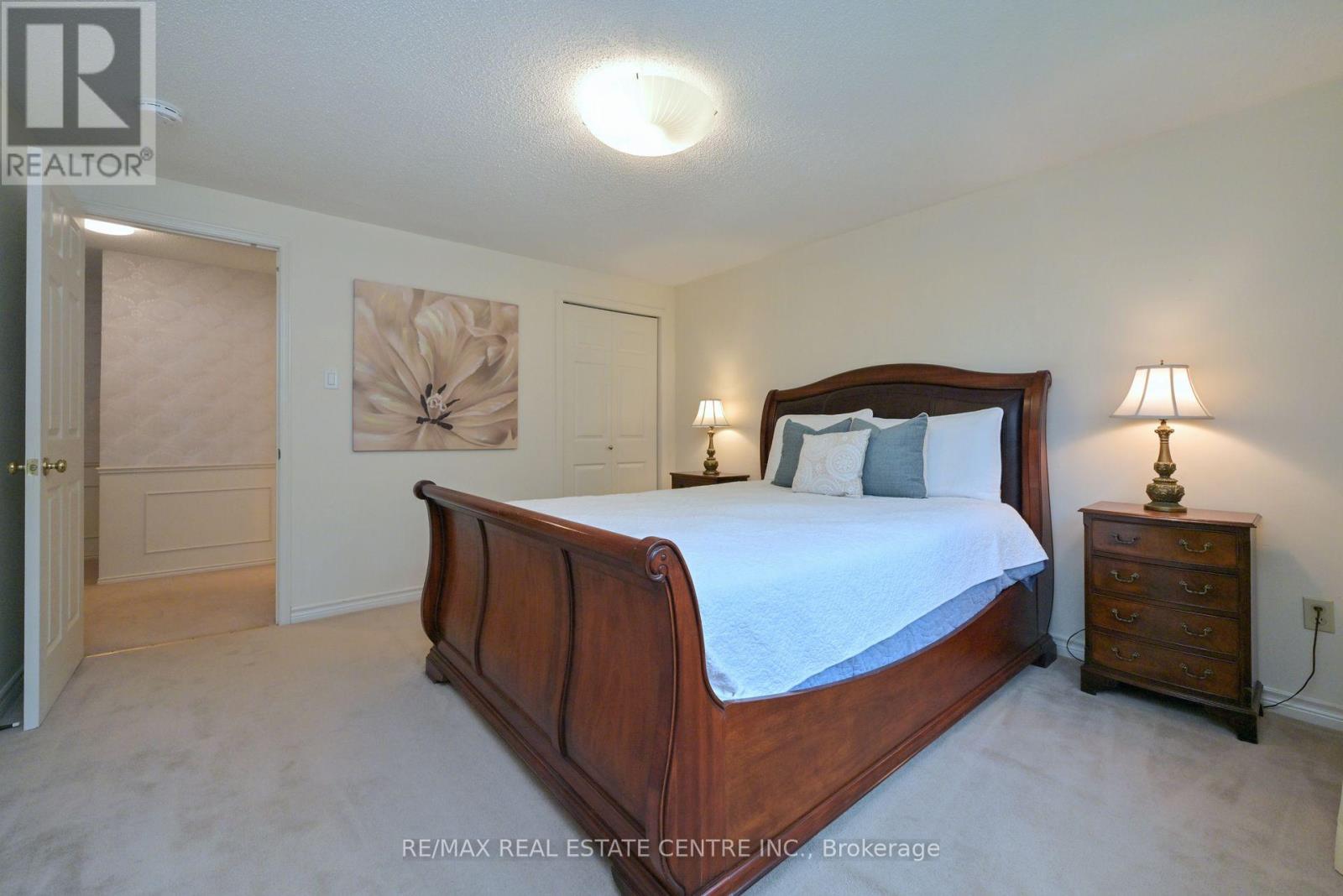 22 Horton Crescent, Brampton, Ontario  L6S 5J2 - Photo 22 - W12170273