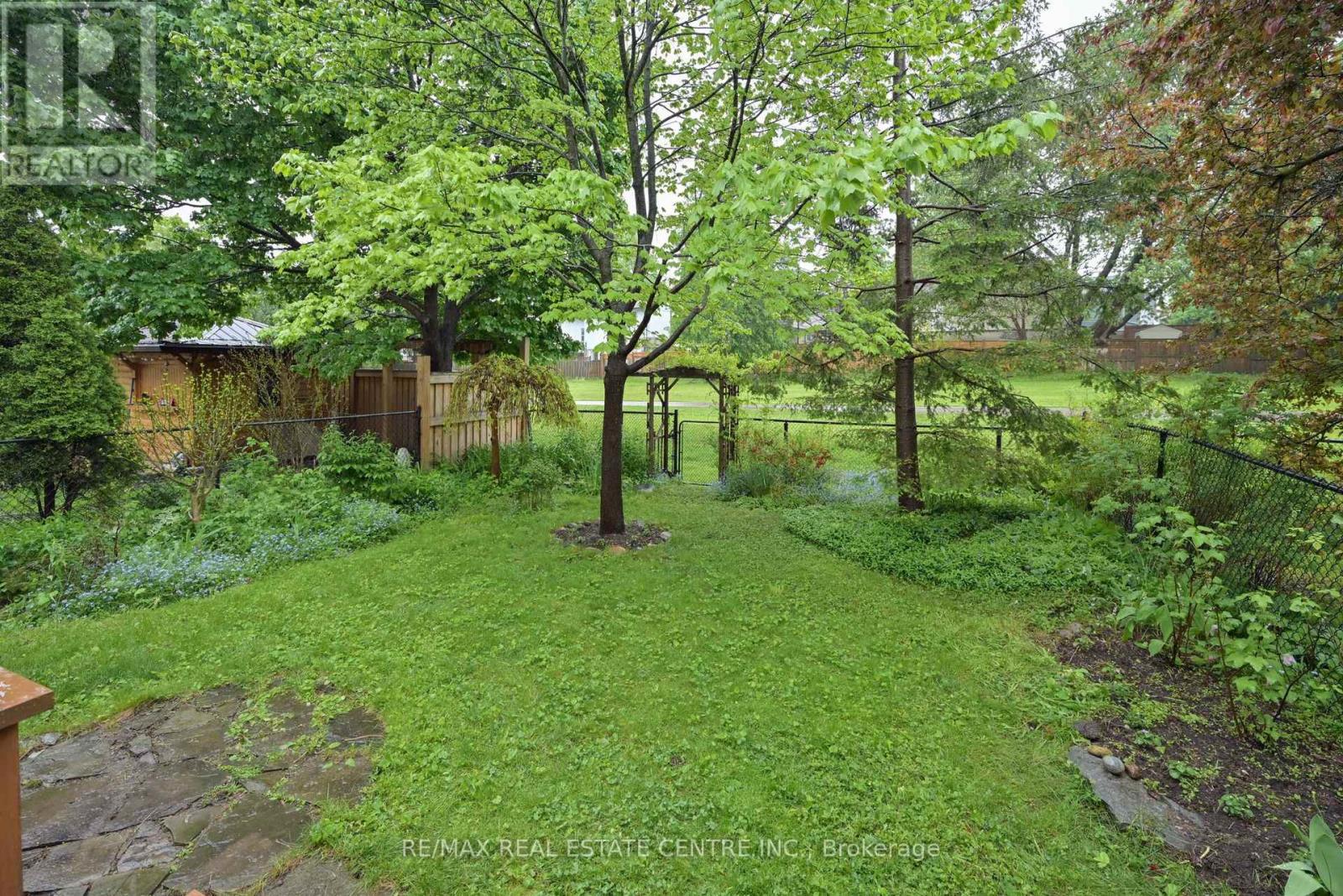22 Horton Crescent, Brampton, Ontario  L6S 5J2 - Photo 32 - W12170273