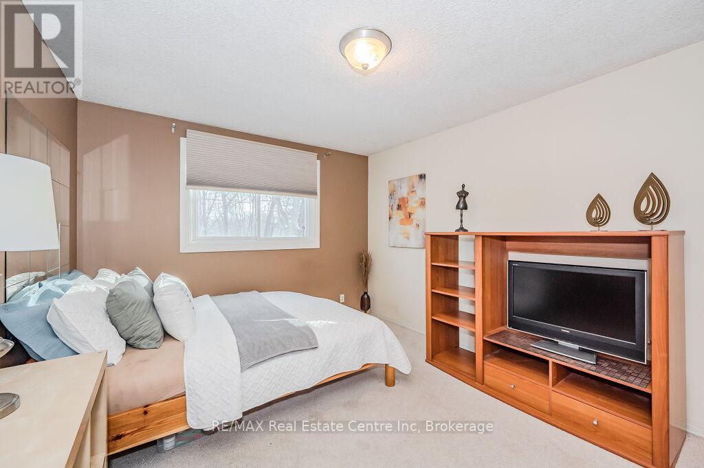 7210 Hwy 7, Halton Hills, Ontario  L7J 2L9 - Photo 14 - W12170446
