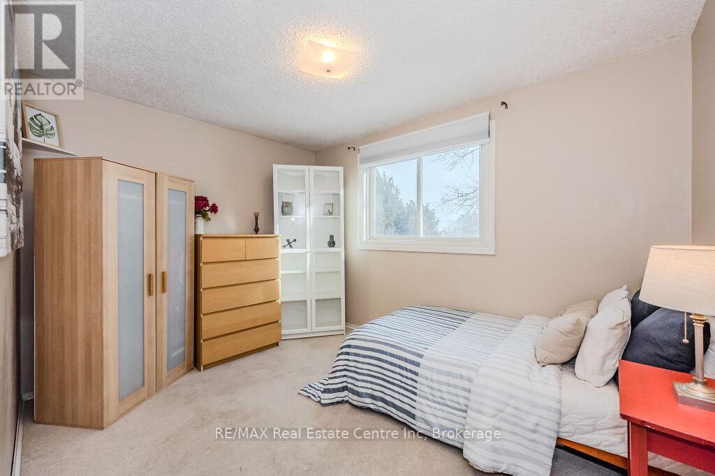 7210 Hwy 7, Halton Hills, Ontario  L7J 2L9 - Photo 15 - W12170446