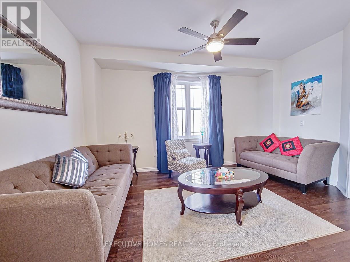 110 Explorer Way, Thorold, Ontario  L2V 0K3 - Photo 24 - X12170275
