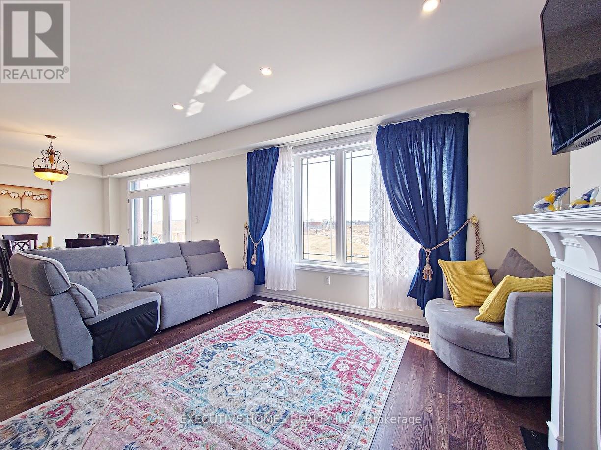 Property at 110 EXPLORER WAY image 3