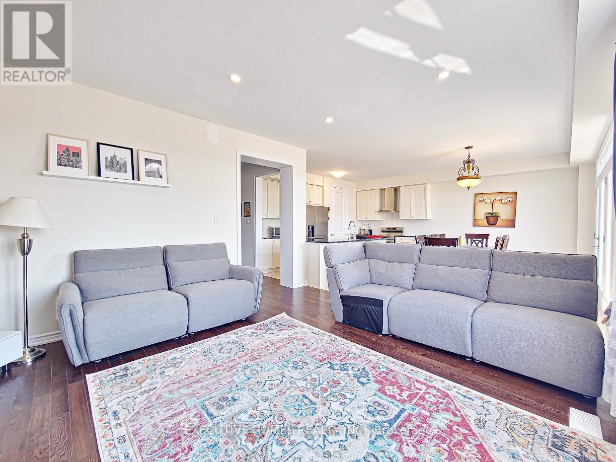 Property at 110 EXPLORER WAY image 4