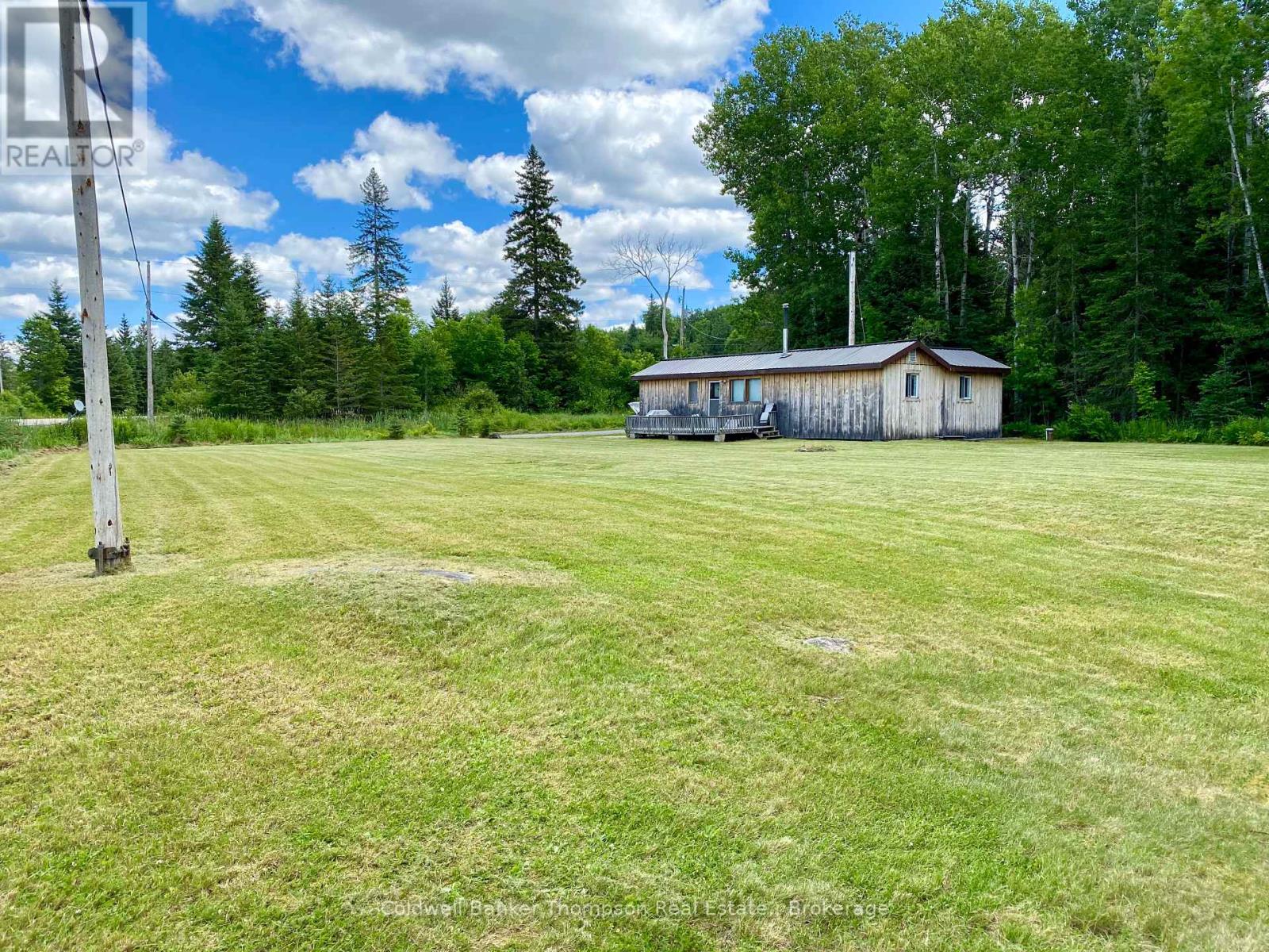 16 Labrash Crescent, Parry Sound Remote Area, Ontario  P0H 1N0 - Photo 3 - X12170432