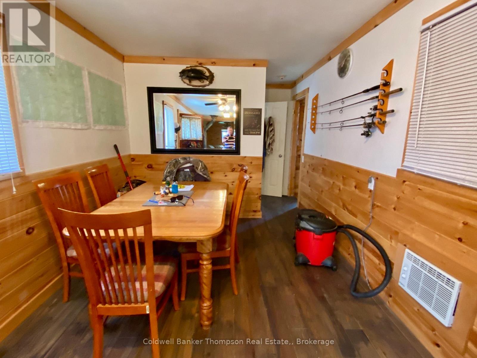 16 Labrash Crescent, Parry Sound Remote Area, Ontario  P0H 1N0 - Photo 8 - X12170432