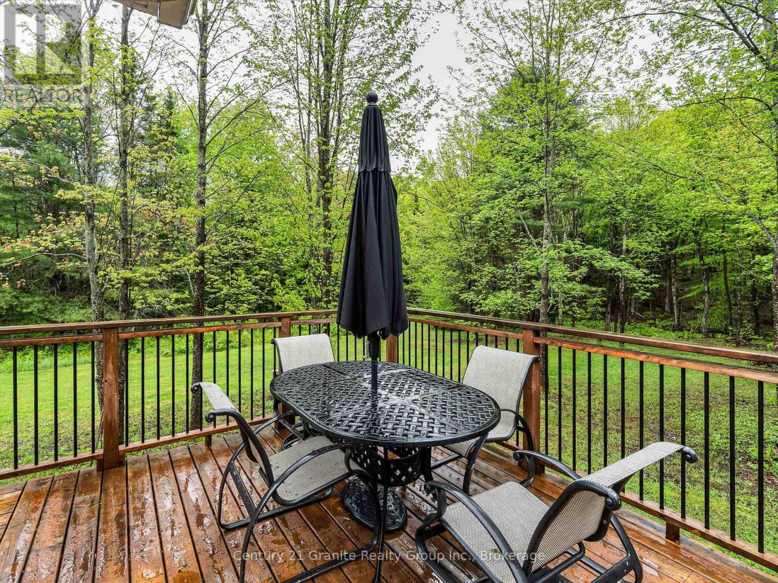 2302 Buckslide Road, Algonquin Highlands, Ontario  K0M 1J1 - Photo 13 - X12170461