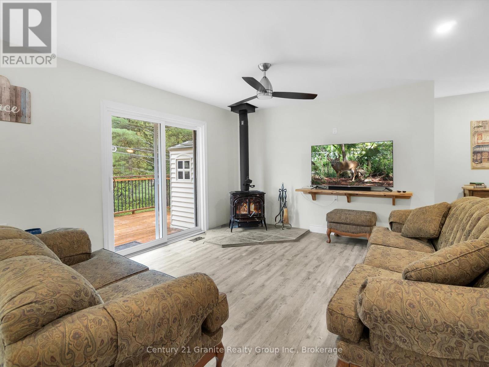 2302 Buckslide Road, Algonquin Highlands, Ontario  K0M 1J1 - Photo 7 - X12170461