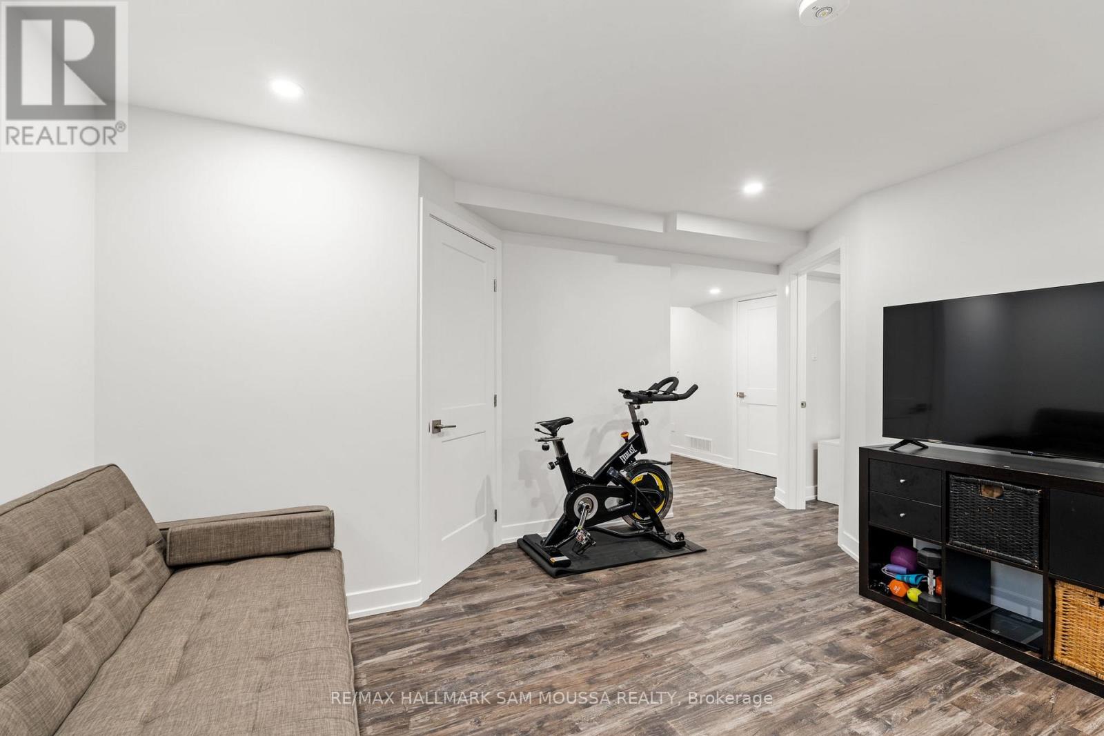 33 Mac Beattie Drive, Arnprior, Ontario  K7S 0J3 - Photo 35 - X12170347