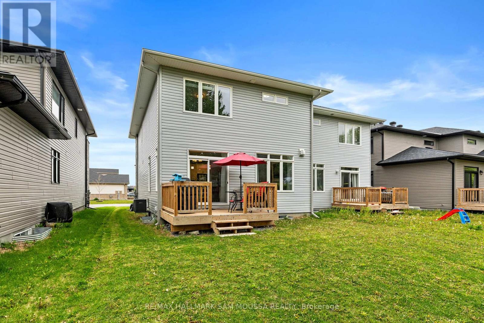 33 Mac Beattie Drive, Arnprior, Ontario  K7S 0J3 - Photo 36 - X12170347