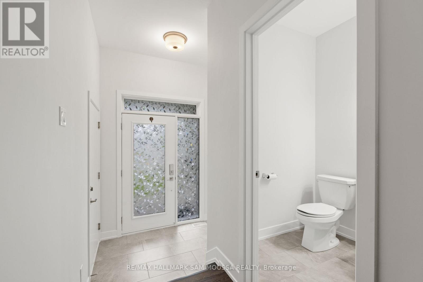 33 Mac Beattie Drive, Arnprior, Ontario  K7S 0J3 - Photo 5 - X12170347