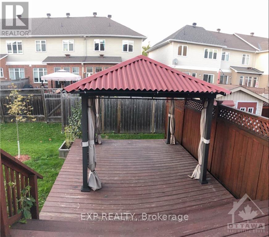 735 Nakina Way, Ottawa, Ontario  K1V 2H9 - Photo 22 - X12170410